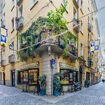 Accogliente Alloggio Nel Pieno Centro Storico Della Citta